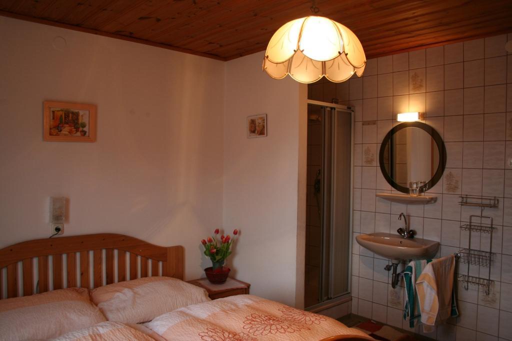 Ferienwohnungen Grabnerbauer Mondsee Camera foto